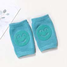 Load image into Gallery viewer, Sock Kneepads for Baby